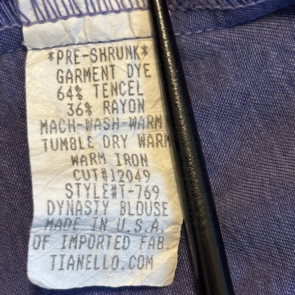 Tianello Dynasty Blouse - Picture 12 of 12